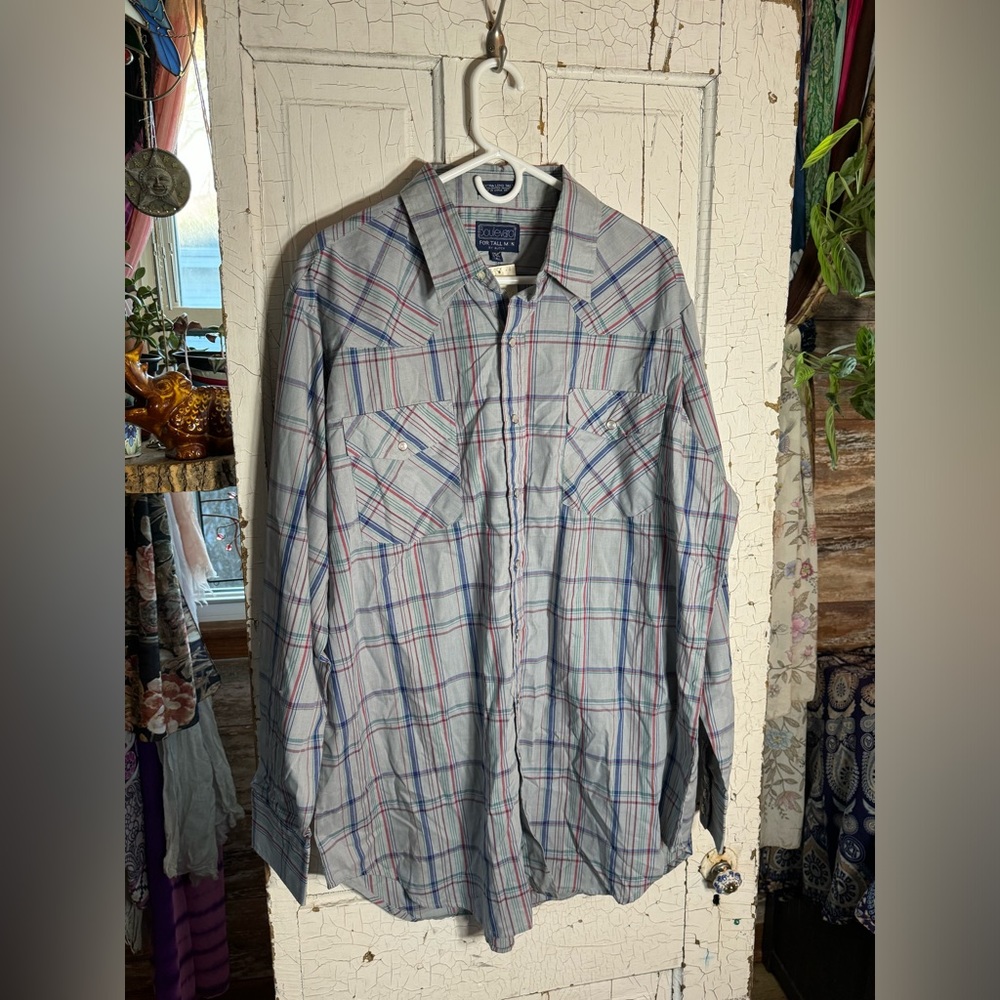 2XLT NWT Pearl Buttondown Shirt
